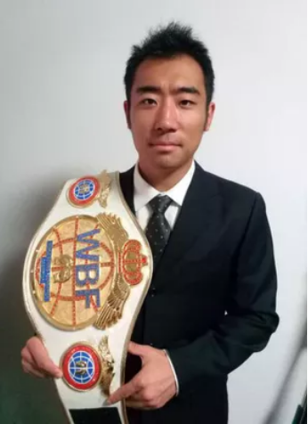 张赫
